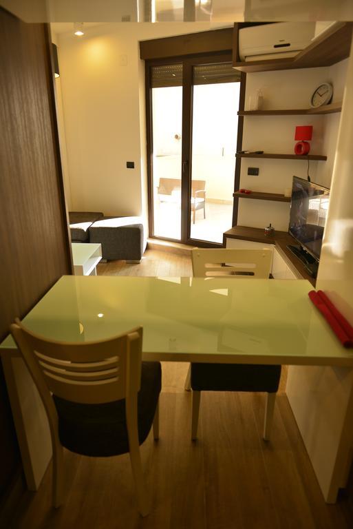 Studio Apartment Picasso Belgrad Oda fotoğraf